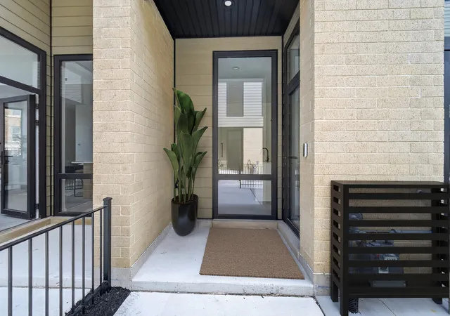 3rd image of 6218 S Woodlawn Ave #E, Chicago, IL 60637 | MLS# 12725508