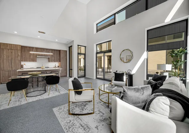5th image of 6218 S Woodlawn Ave #E, Chicago, IL 60637 | MLS# 12725508