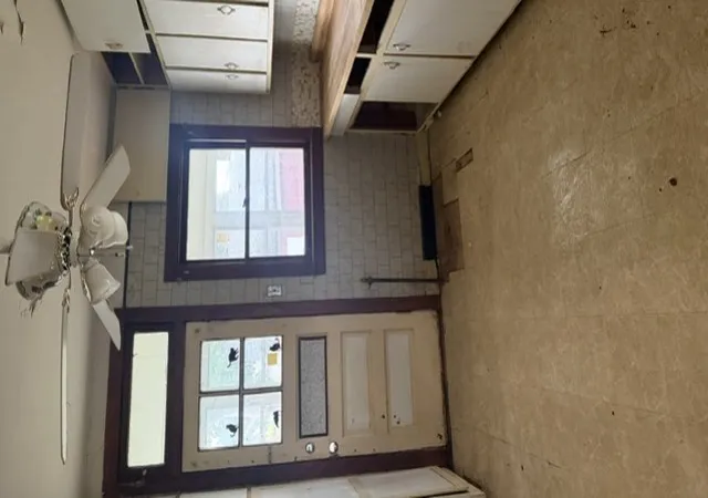 Photo 3 of Single family home for sale at 5500 W Warwick Ave, Chicago, IL 60641 | MLS# 12725538 | Listing updated on 2026-09-16