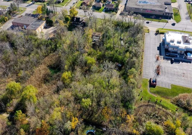 Photo 3 of Land for sale at 436 W Fullerton Ave, Addison, IL 60101 | MLS# 12725587 | Listing updated on 2026-08-11