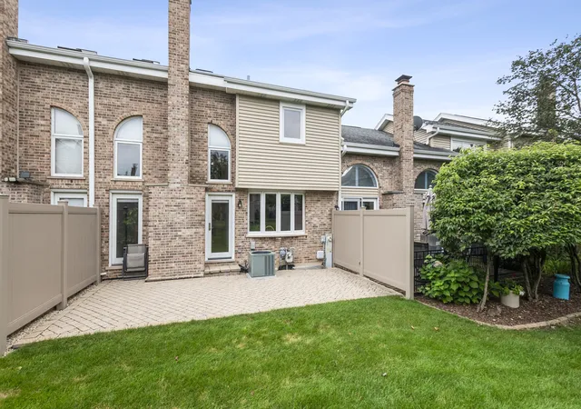22nd image of 17326 Brook Crossing Ct, Orland Park, IL 60467 | MLS# 12725629
