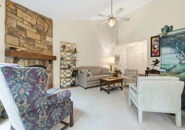 Photo 3 of Condo for sale at 617 Edinburgh Ln #B, Prospect Heights, IL 60070 | MLS# 12725714 | Listing updated on 2026-09-07