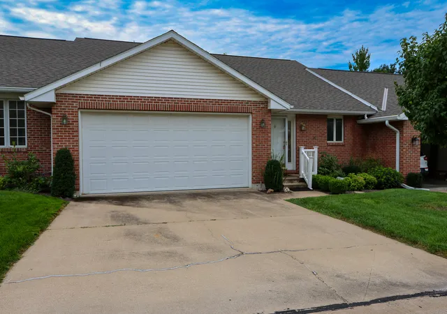 Photo 1 of Condo for sale at 503 Donegal Dr, Quincy, IL 62305 | MLS# 12725760 | Listing updated on 2026-09-22