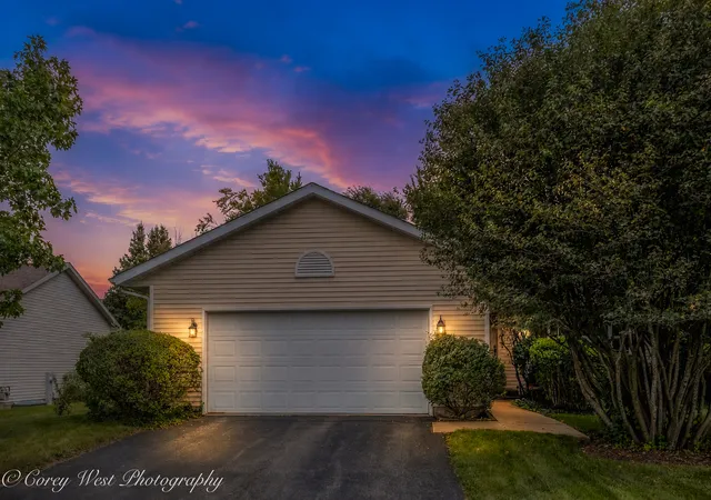 Photo 2 of Sale Pending at 1164 Quail Run, De Kalb, IL 60115 | MLS# 12725777 | Listing updated on 2026-09-06