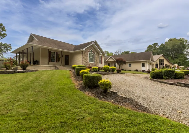 Photo 2 of Single family home for sale at 4600 Ava Rd, Murphysboro, IL 62966 | MLS# 12725923 | Listing updated on 2026-08-16