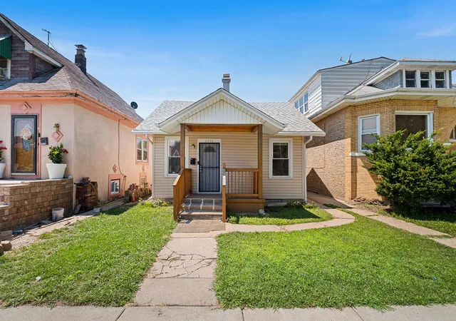 Photo 1 of Single family home for sale at 2848 N Monitor Ave, Chicago, IL 60634 | MLS# 12725959 | Listing updated on 2026-09-16
