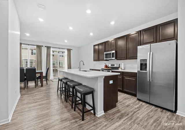 Photo 4 of Townhouse for sale at 513 Creek Dr, Oswego, IL 60543 | MLS# 12725991 | Listing updated on 2026-09-25