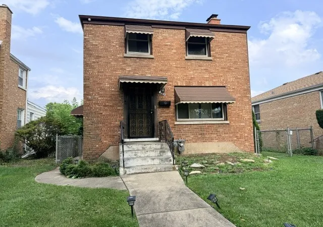 Photo 1 of Sale Pending at 2007 S 23rd Avenue, Broadview, IL 60155 | MLS# 12726124 | Listing updated on 2026-09-25