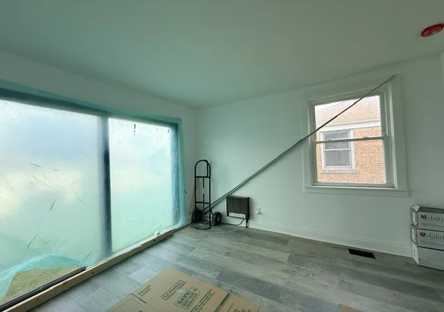 Photo 4 of Sale Pending at 2007 S 23rd Avenue, Broadview, IL 60155 | MLS# 12726124 | Listing updated on 2026-09-25