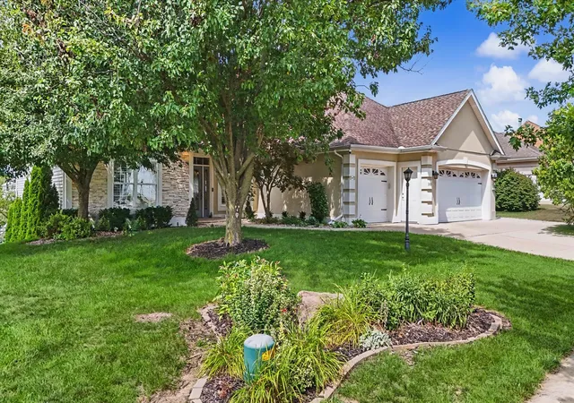 3rd image of 3009 Beringer Cir, Urbana, IL 61802 | MLS# 12726145
