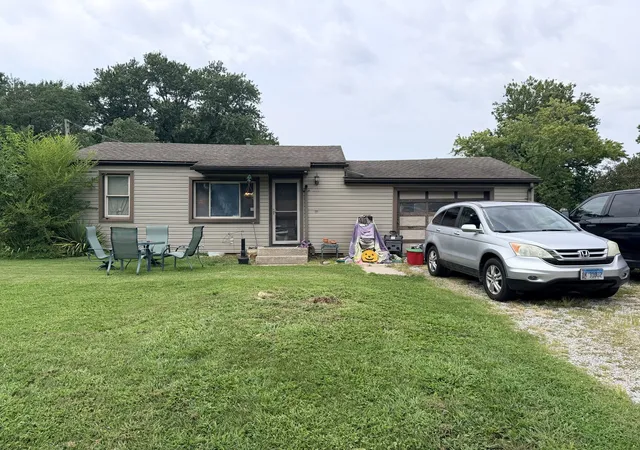 Photo 1 of Single family home for sale at 201 Lucinda Dr, Fairview Heights, IL 62208 | MLS# 12726207 | Listing updated on 2026-08-16