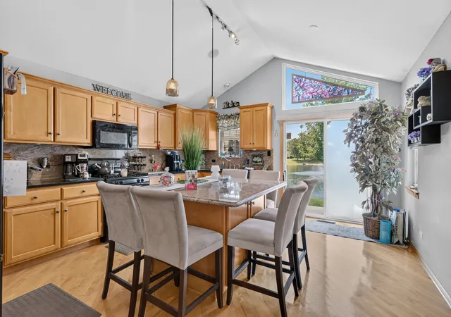 2nd image of 4618 Lalique Ct, Joliet, IL 60431 | MLS# 12726234