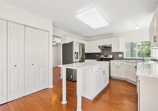 Photo 3 of Sale Pending at 1704 Charlotte Cir, Naperville, IL 60564 | MLS# 12726267 | Listing updated on 2026-09-22