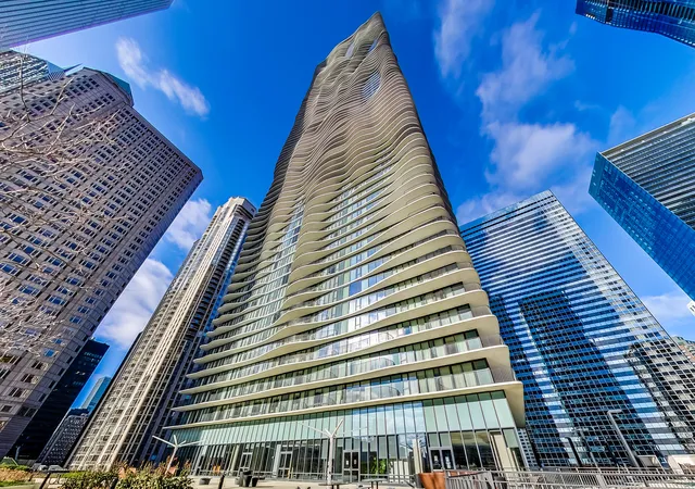 Photo 1 of Condo for sale at 225 N Columbus Dr #6509, Chicago, IL 60601 | MLS# 12726281 | Listing updated on 2026-10-16