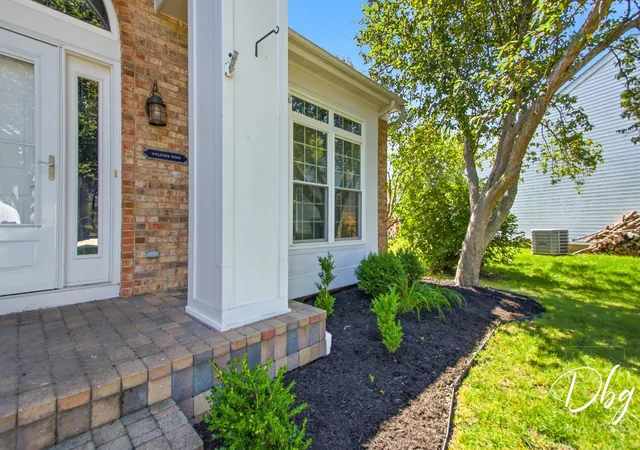 Photo 3 of Single family home for sale at 2671 Wildflower Ct, Round Lake Beach, IL 60073 | MLS# 12726283 | Listing updated on 2026-10-06