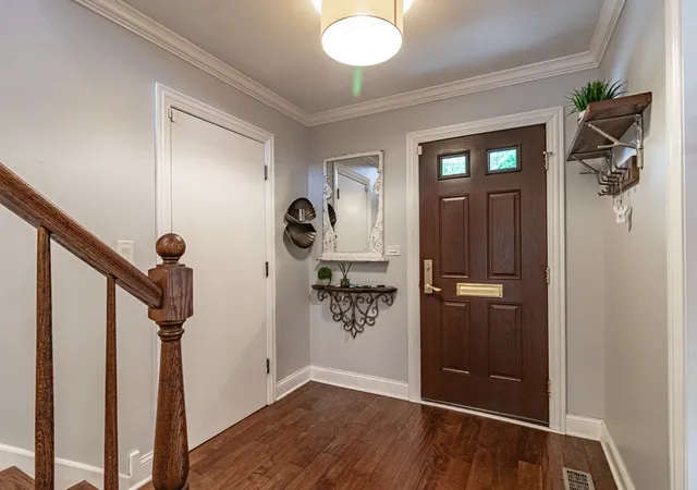 4th image of 714 York Ct, Northbrook, IL 60062 | MLS# 12726287