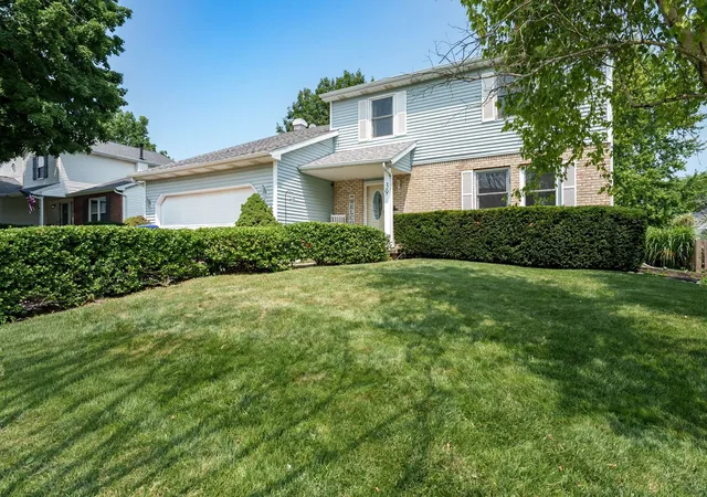 34th image of 39 Aberdeen Wy, Bloomington, IL 61704 | MLS# 12726346