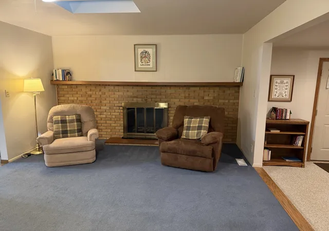 Photo 4 of Single family home for sale at 1247 Tilton Park Dr, Rochelle, IL 61068 | MLS# 12726350 | Listing updated on 2026-08-16