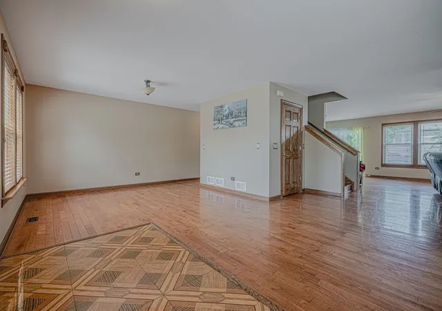 Photo 3 of Single family home for sale at 3906 Sedge St, Zion, IL 60099 | MLS# 12726361 | Listing updated on 2026-10-06