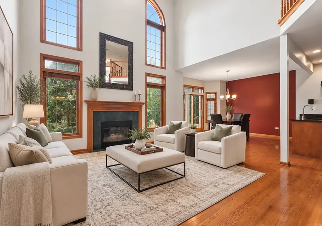 Photo 3 of Townhouse for sale at 11156 Karen Dr, Orland Park, IL 60467 | MLS# 12726397 | Listing updated on 2026-09-24