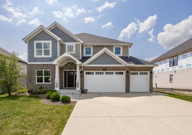 Photo 2 of Single family home for sale at 23936 S William Dr, Manhattan, IL 60442 | MLS# 12726473 | Listing updated on 2026-08-15