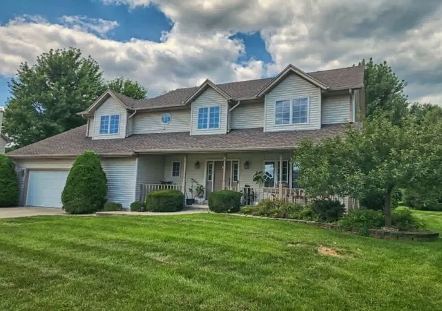 Photo 1 of Single family home for sale at 559 Hollyberry Ln, Bourbonnais, IL 60914 | MLS# 12726496 | Listing updated on 2026-10-15