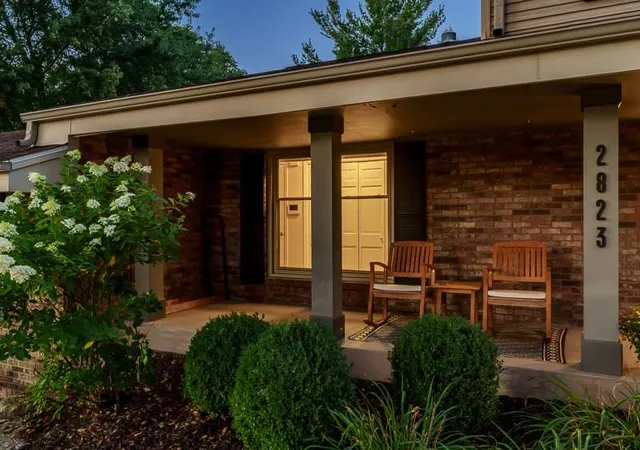Photo 4 of Sale Pending at 2823 Woodhill Dr, Rockford, IL 61114 | MLS# 12726511 | Listing updated on 2026-08-12