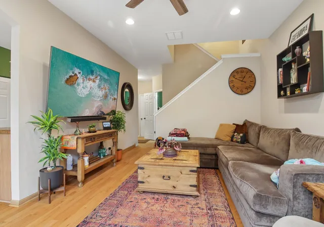 Photo 2 of Townhouse for sale at 664 W Kristina Ln, Round Lake, IL 60073 | MLS# 12726515 | Listing updated on 2026-09-14