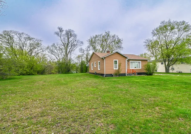 Photo 2 of Single family home for sale at 2710 30th Street, Zion, IL 60099 | MLS# 12726517 | Listing updated on 2026-10-07