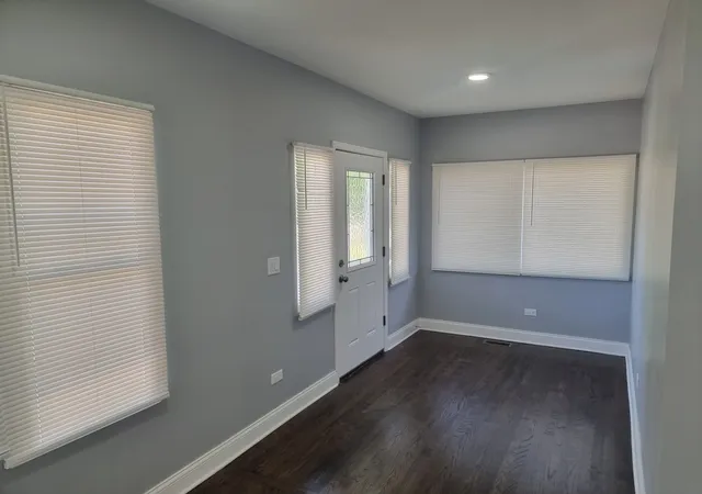 Photo 3 of Single family home for sale at 309 S 8th Avenue, Maywood, IL 60153 | MLS# 12726533 | Listing updated on 2026-09-17