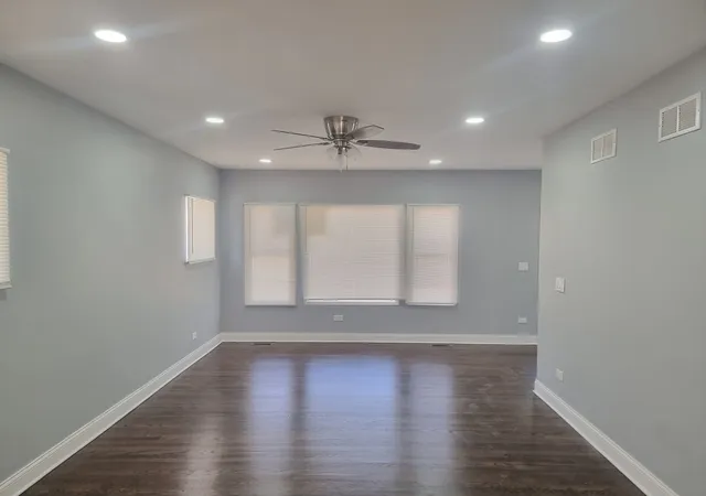 Photo 3 of Single family home for sale at 309 S 8th Avenue, Maywood, IL 60153 | MLS# 12726533 | Listing updated on 2026-09-17