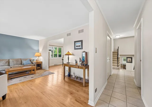 Photo 3 of Single family home for sale at 3300 Ailsworth Ct, Darien, IL 60561 | MLS# 12726603 | Listing updated on 2026-09-22