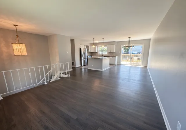 Photo 3 of Single family home for sale at 720 Blackhawk Dr, University Park, IL 60484 | MLS# 12726636 | Listing updated on 2026-09-14