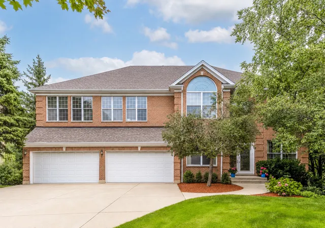 Photo 1 of Mansion for sale at 1925 Turtle Bay Rd, Vernon Hills, IL 60061 | MLS# 12726686 | Listing updated on 2026-08-31