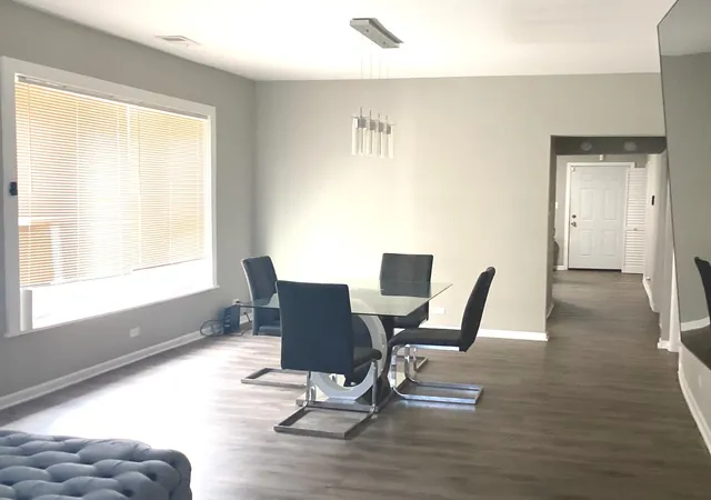 Listing Photo 4 - Condo for sale in building located at 6936 S Grn St, Chicago, IL 60621