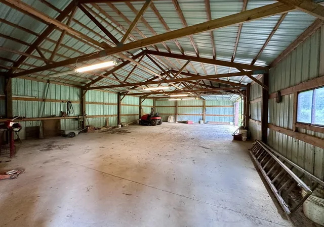 Photo 3 of Single family home for sale at 895 Thenius Rd, Sparland, IL 61565 | MLS# 12726702 | Listing updated on 2026-09-24