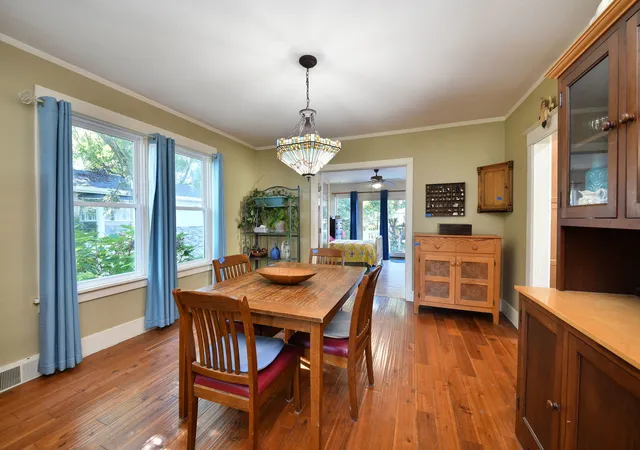 Photo 4 of Single family home for sale at 23 S Mallory Ave, Batavia, IL 60510 | MLS# 12726723 | Listing updated on 2026-10-08