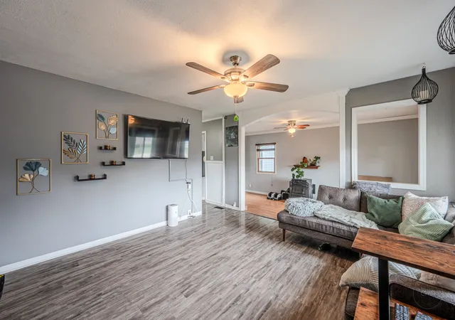 Photo 3 of Single family home for sale at 404 Kenyon Ave, Romeoville, IL 60446 | MLS# 12726751 | Listing updated on 2026-10-06
