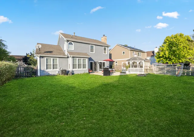 Photo 3 of Single family home for sale at 2317 Broadway Ln, Schaumburg, IL 60194 | MLS# 12726768 | Listing updated on 2026-09-01