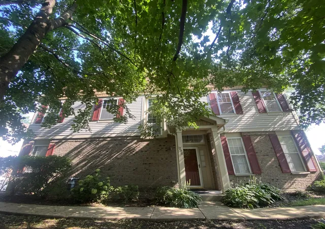 Photo 1 of Townhouse for sale at 1298 Georgetown Way, Vernon Hills, IL 60061 | MLS# 12726896 | Listing updated on 2026-08-14