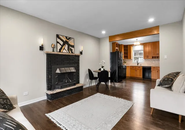 Photo 4 of Single family home for sale at 11639 S Knox Ave, Alsip, IL 60803 | MLS# 12726945 | Listing updated on 2026-10-06