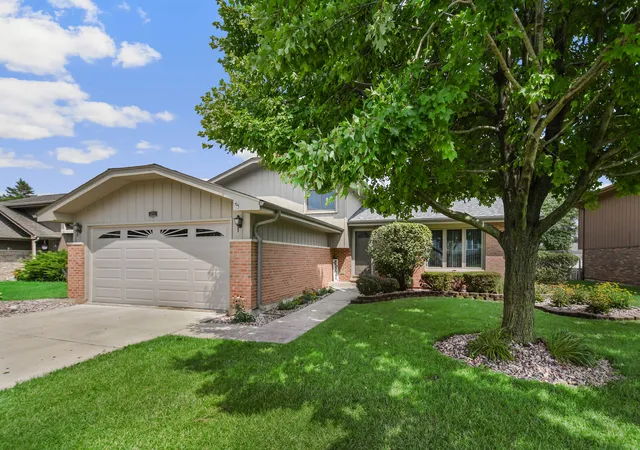 Photo 1 of Single family home for sale at 613 Gavin Ave, Romeoville, IL 60446 | MLS# 12726963 | Listing updated on 2026-10-04
