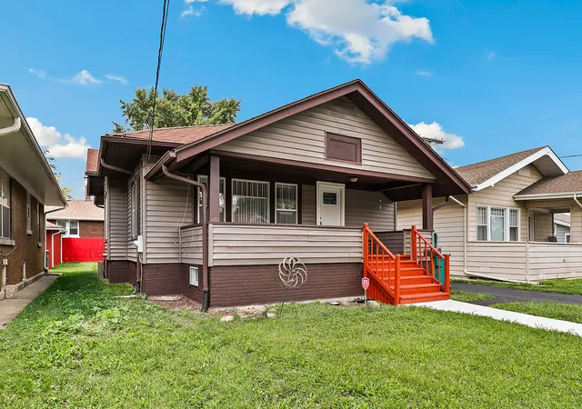 1st image of 809 Moran St, Joliet, IL 60435 | MLS# 12726995