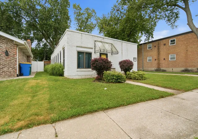 4th image of 5143 Electric Ave, Hillside, IL 60162 | MLS# 12727145