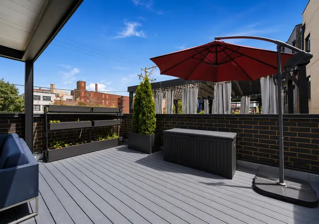 Listing Photo 5 - Condo for sale in building located at 1366 W Walton St, Chicago, IL 60642 - Unit #1E
