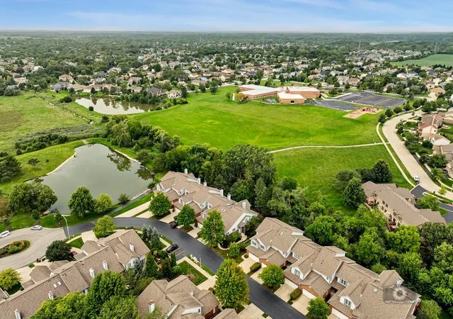 Photo 3 of Townhouse for sale at 11258 Melrose Ct, Orland Park, IL 60467 | MLS# 12727156 | Listing updated on 2026-09-15