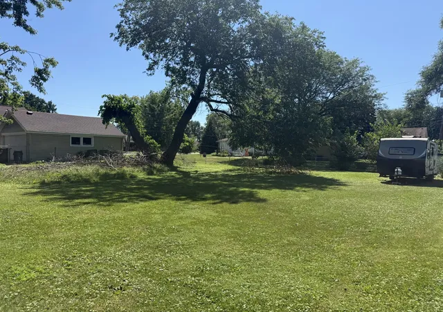 Photo 3 of Land for sale at 3048 Derrough Ave, Melrose Park, IL 60164 | MLS# 12727164 | Listing updated on 2026-08-13