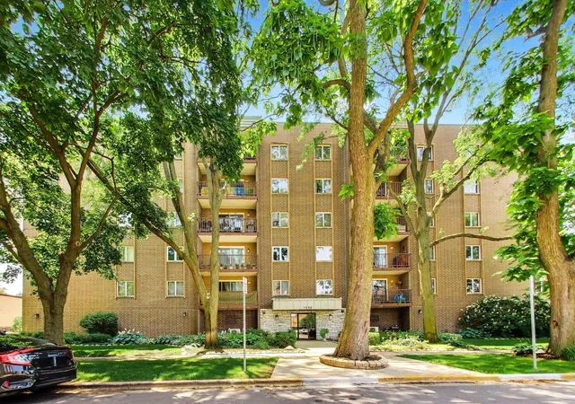 Photo 1 of Condo for sale at 1365 Ashland Ave #501, Des Plaines, IL 60016 | MLS# 12727174 | Listing updated on 2026-10-02