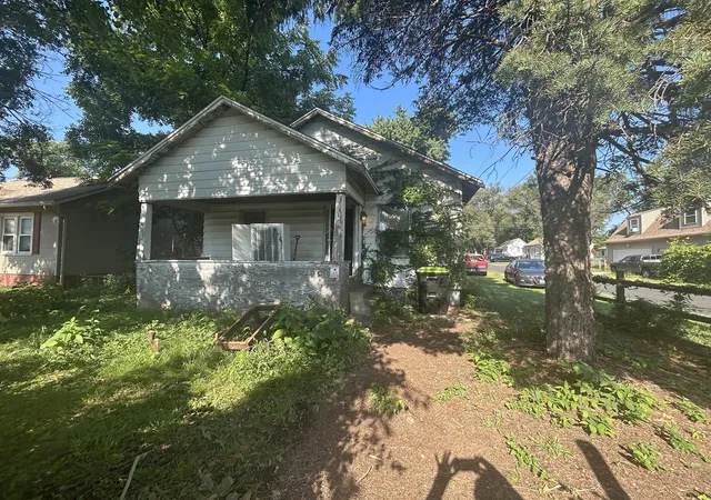 Photo 1 of Single family home for sale at 1801 Karo St, Pekin, IL 61554 | MLS# 12727235 | Listing updated on 2026-10-02