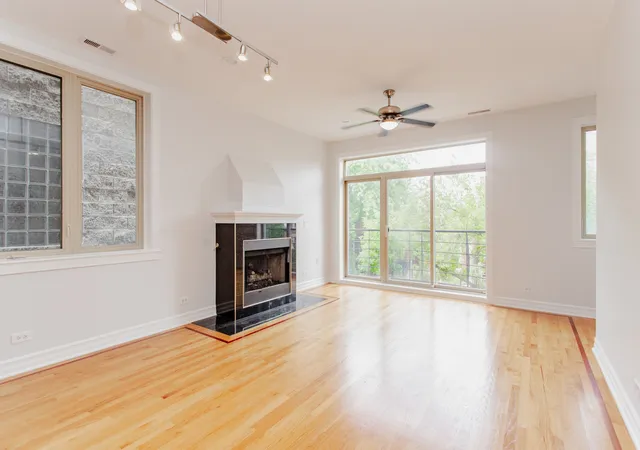 Photo 2 of Condo for sale at 2645 W Haddon Ave #2, Chicago, IL 60622 | MLS# 12727265 | Listing updated on 2026-10-05
